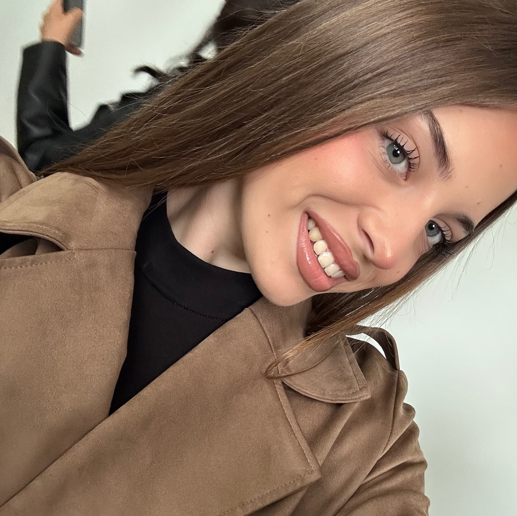 Leona Sireta