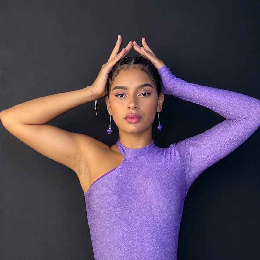 sara isaza