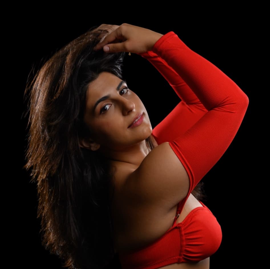 Yasna Kiani